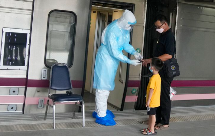 Thailand Sulap 15 Gerbong Kereta untuk Rawat Pasien Covid-19